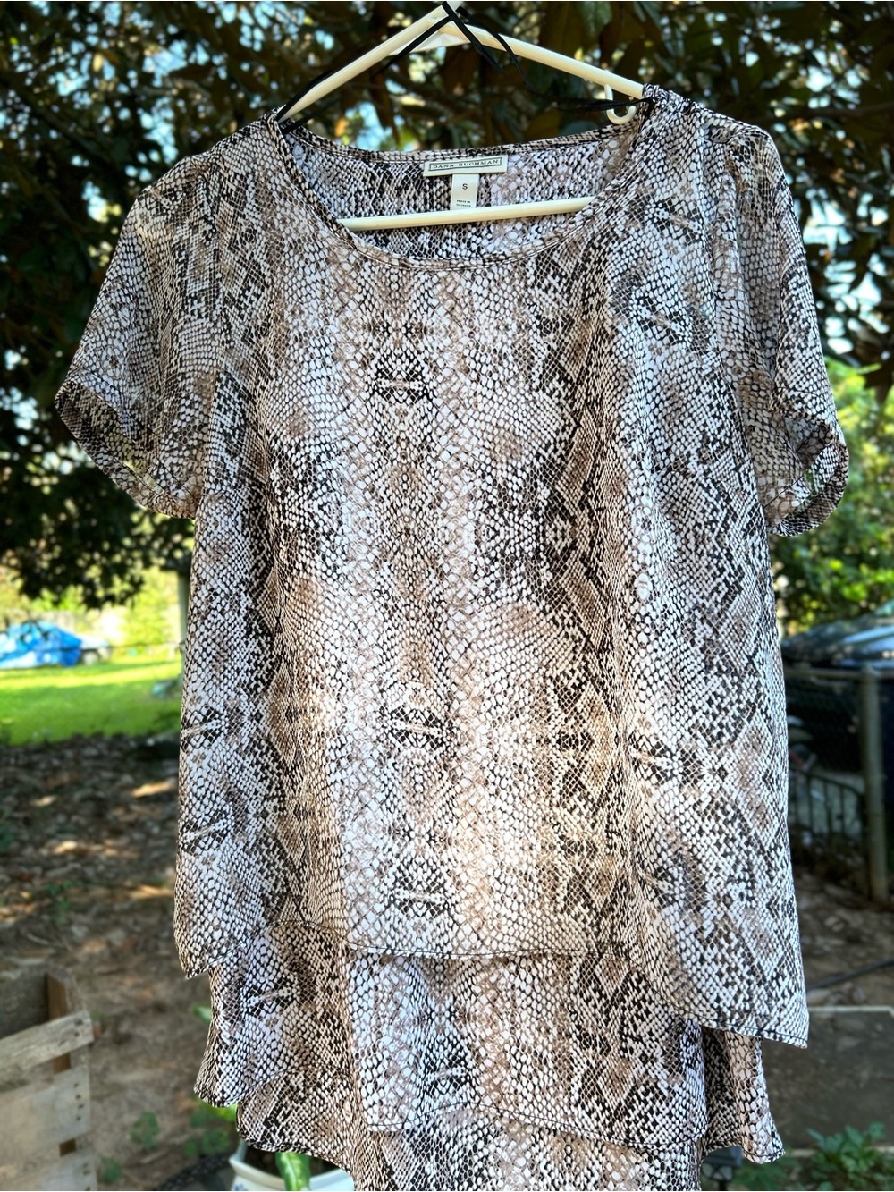 Dana Buchman Short Sleeve Snake Print Top - Taupe & Black